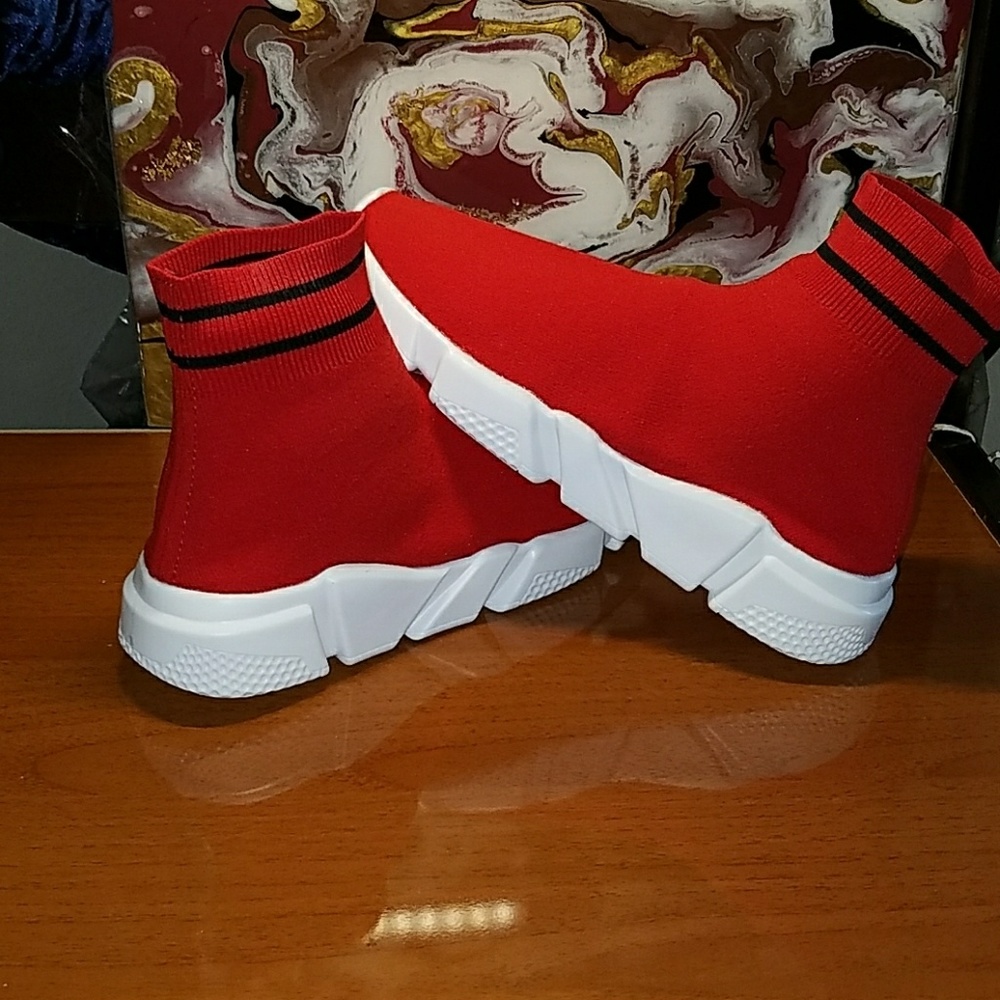 Womens "Tyga" Ultra Lightweight High Sock Sneakers